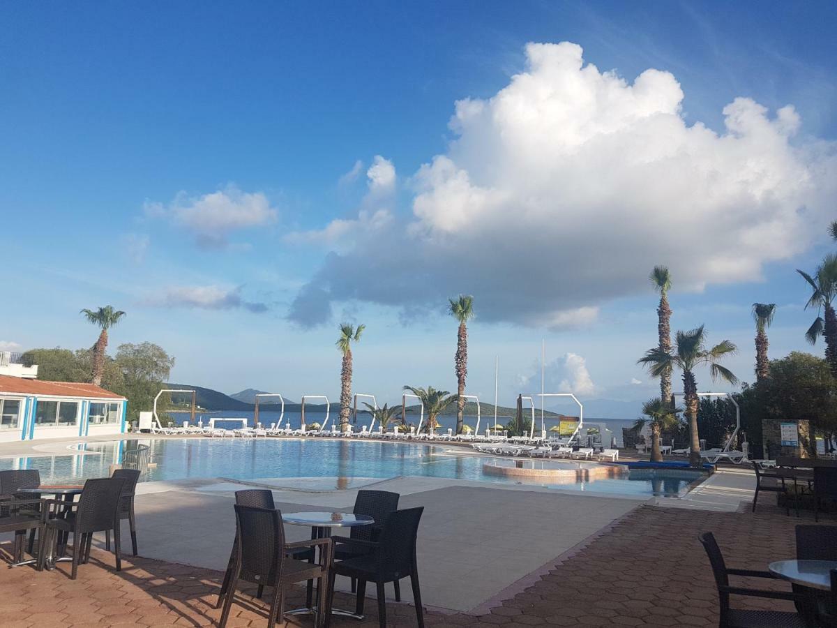 Hotel Club Muskebi Bodrum Exterior foto